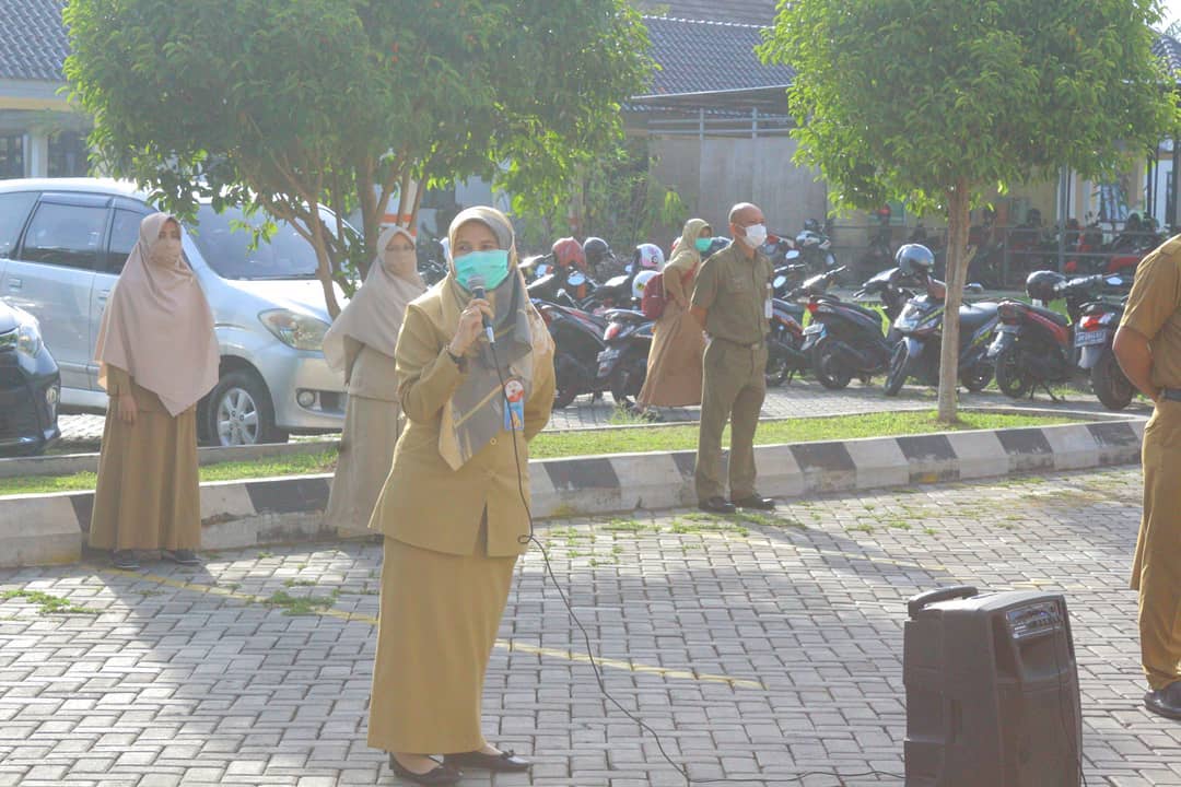 AWAL MINGGU DI APEL PAGI, DIREKTUR RSJ MUTIARA SUKMA BERIKAN APRESIASI KEPADA SELURUH CIVITAS