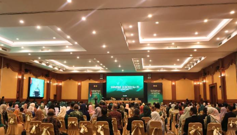 Upacara Pelantikan dan Pengambilan Sumpah Dokter Fakultas Kedokteran Universitas Mataram