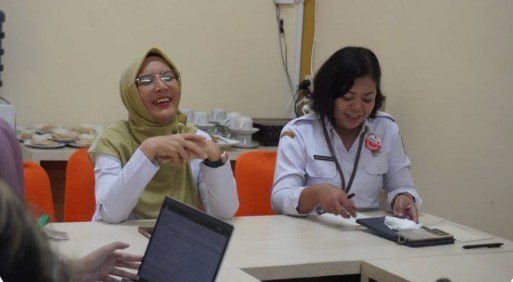 Supervisi dari Dinas Kesehatan Kota Mataram dalam rangka evaluasi pelaksanaan Program Penanggulangan HIV/AIDS dan PIMS (Program Indonesia Sehat dengan Pendekatan Keluarga)