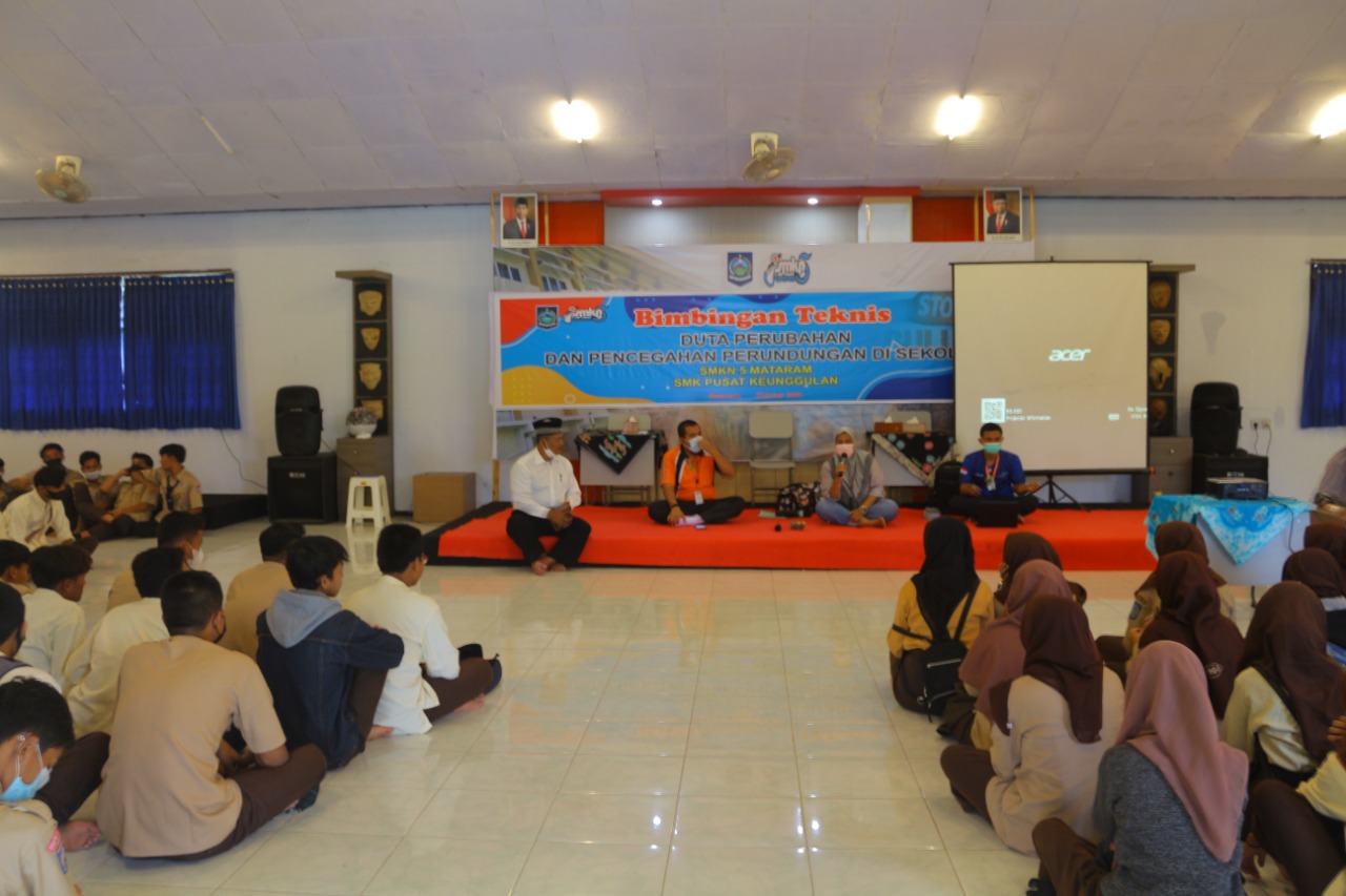 PELAYANAN DKJPS RSJ MUTIARA SUKMA DI SMKN 5 MATARAM